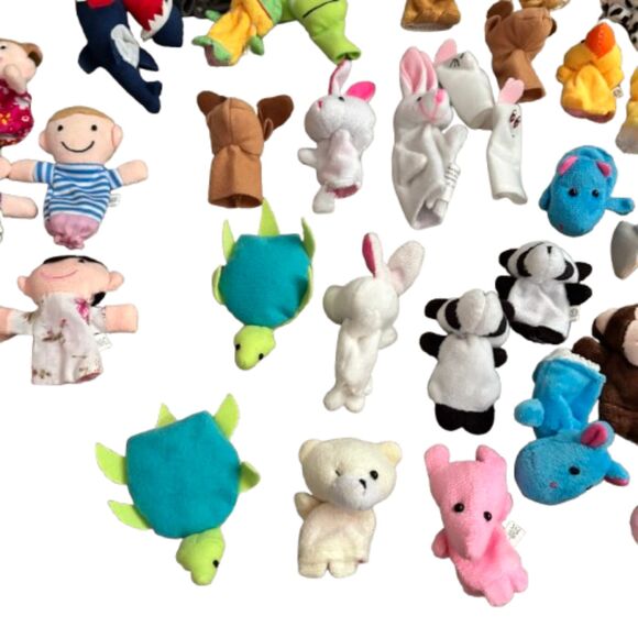 Lot 52 Classroom 3"H Finger Puppets Zoo, Farm, Birds, Retiles, People, Safari - Picture 10 of 10